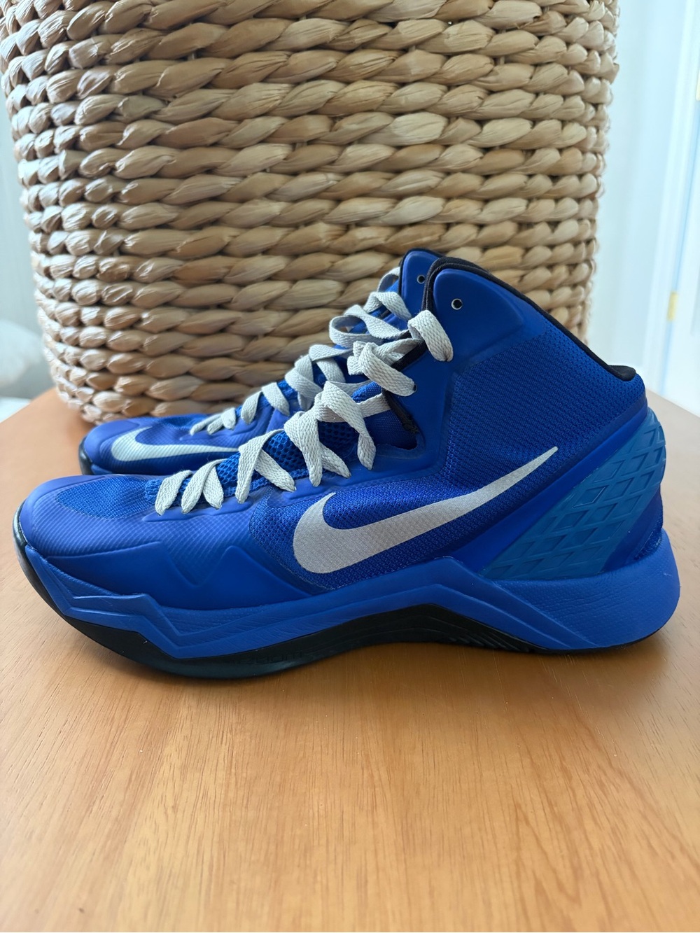 Nike Zoom Hypedisrupter — Blue High-Top Basketball Sneakers